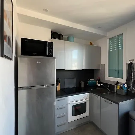 Apartment Grand Magnifique Vue, Au Calme Proche