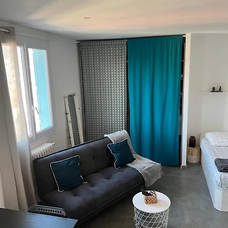 Apartment Grand Avec Vue, Ac, Calme Proche Nice